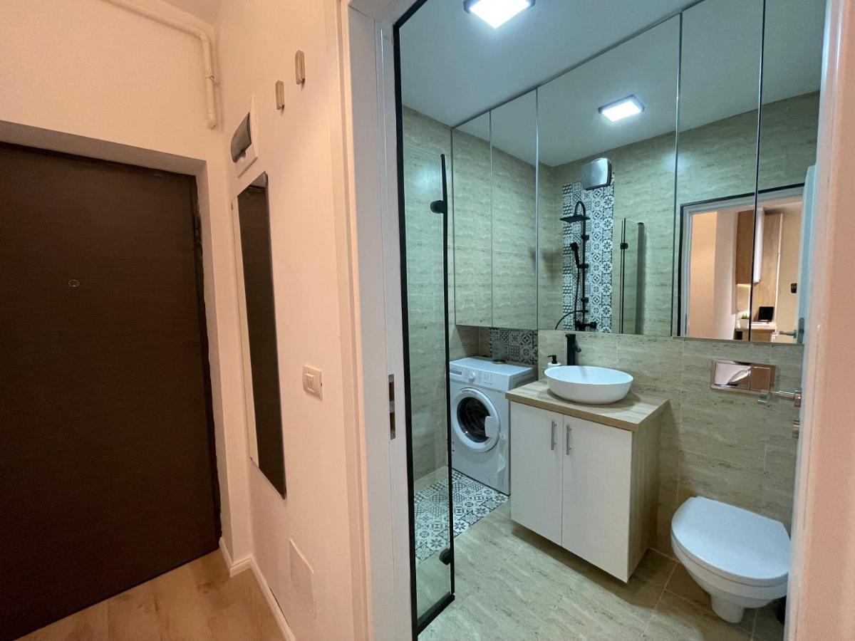 בוקרשט Riverside Luxury Apartment Near President Palace מראה חיצוני תמונה